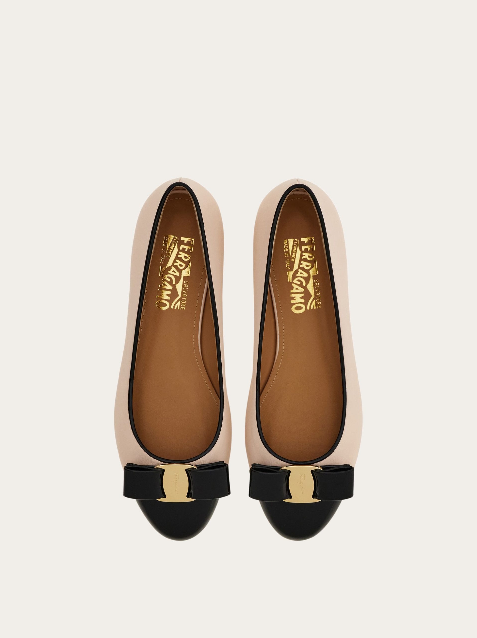 Ferragamo Vara pump - Image 5